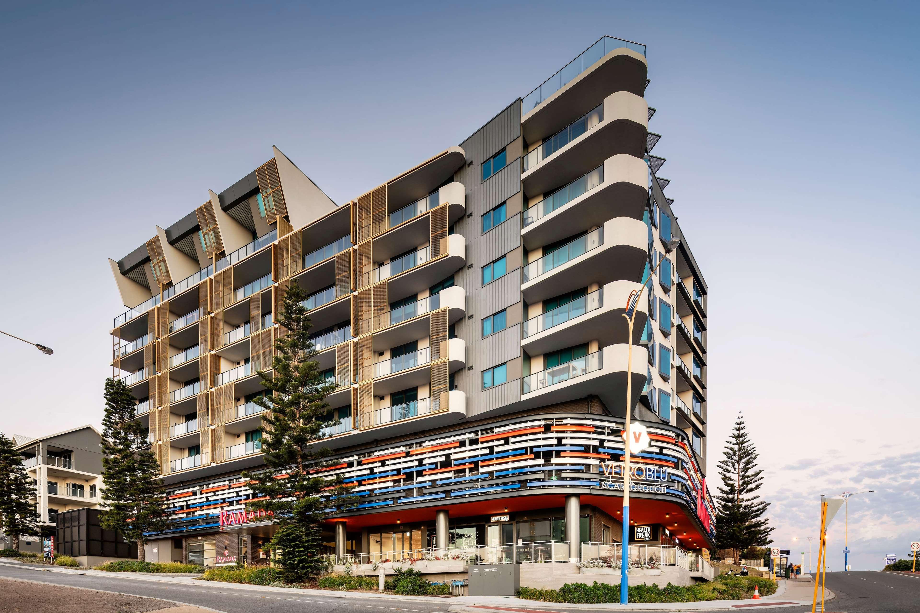 Ramada By Wyndham Vetroblu Scarborough Beach Perth Eksteriør bilde