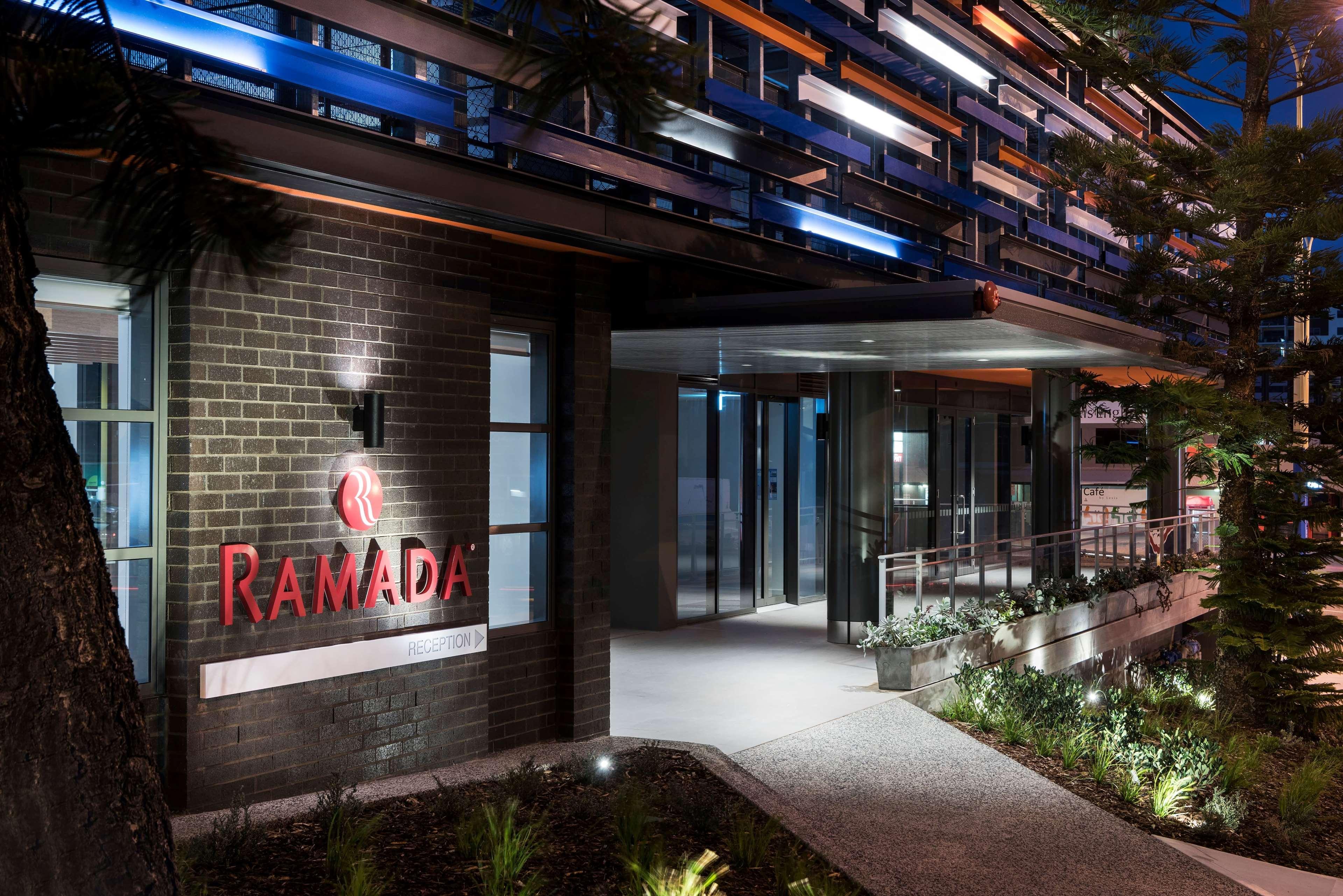 Ramada By Wyndham Vetroblu Scarborough Beach Perth Eksteriør bilde