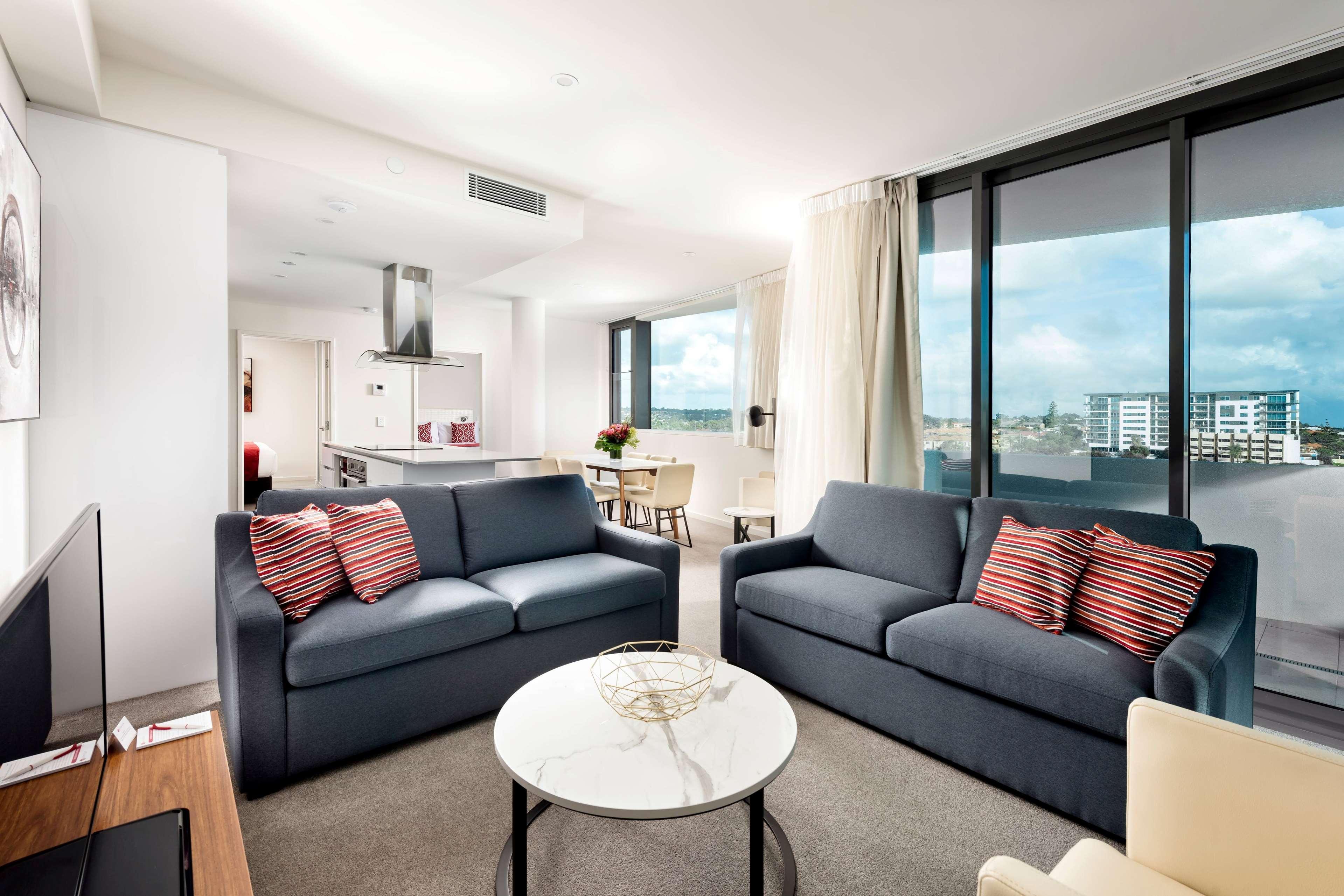 Ramada By Wyndham Vetroblu Scarborough Beach Perth Eksteriør bilde