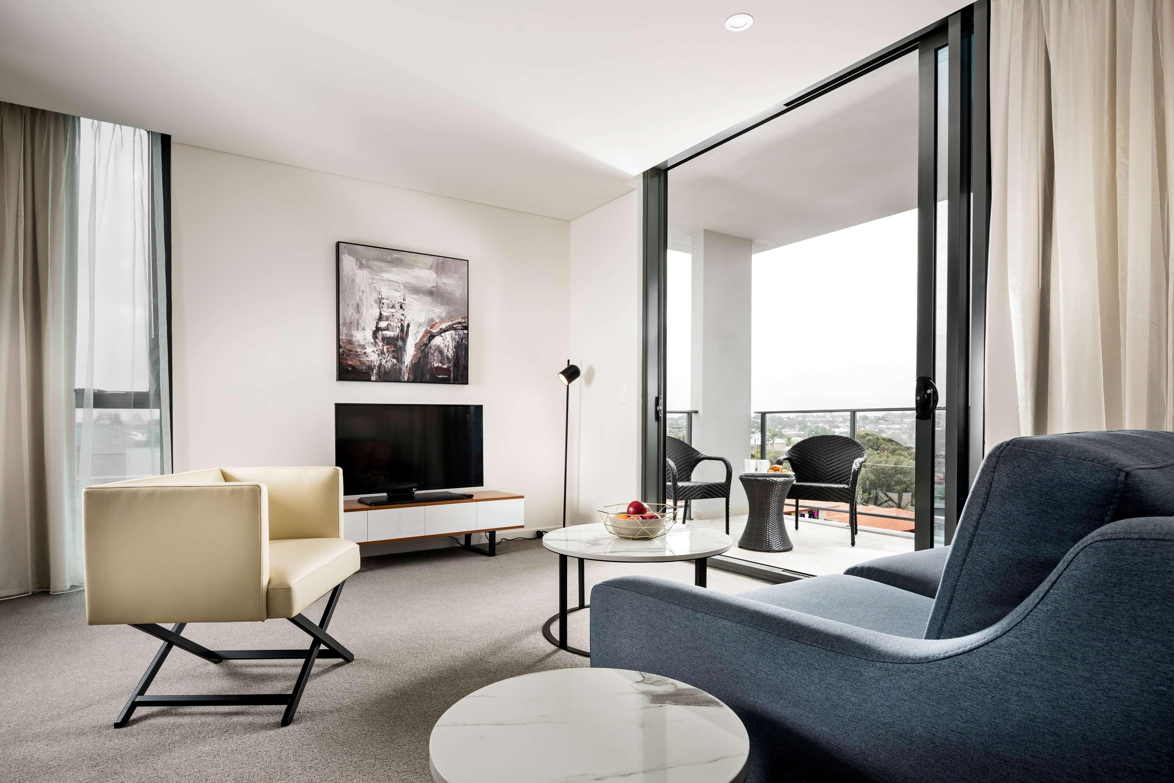 Ramada By Wyndham Vetroblu Scarborough Beach Perth Eksteriør bilde
