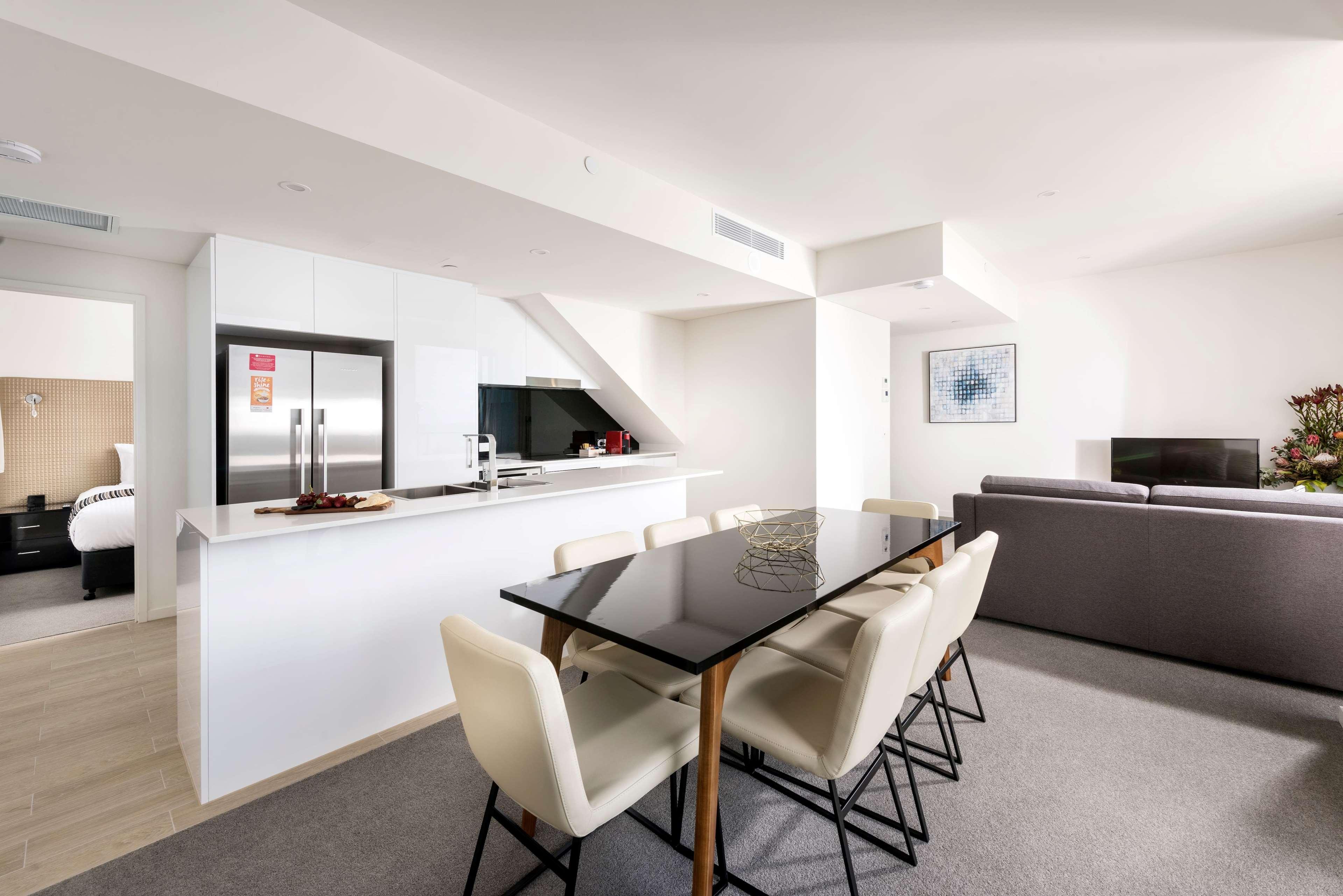 Ramada By Wyndham Vetroblu Scarborough Beach Perth Eksteriør bilde