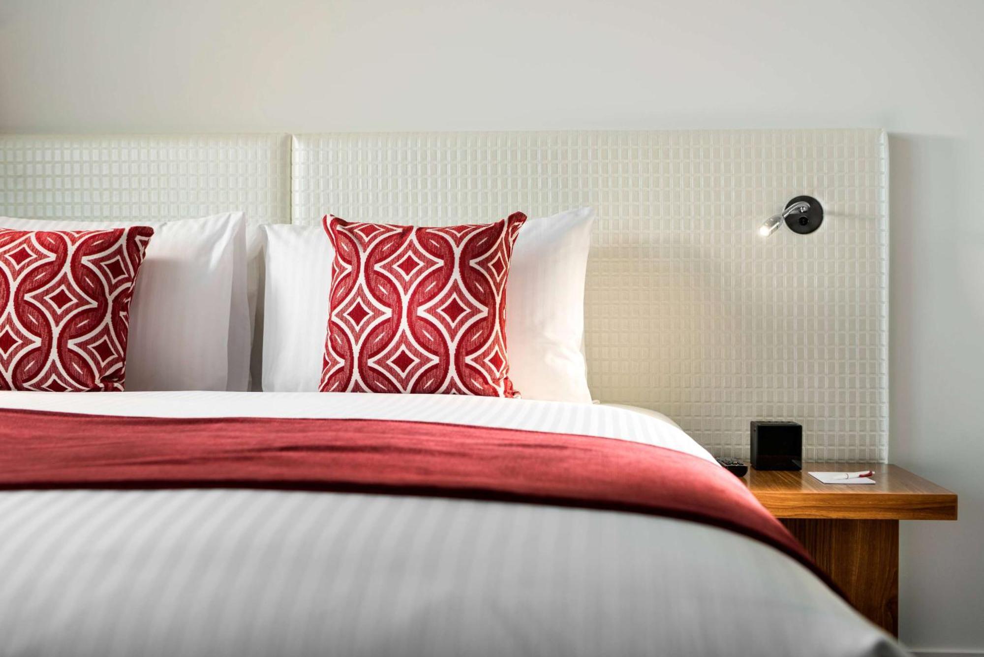 Ramada By Wyndham Vetroblu Scarborough Beach Perth Eksteriør bilde