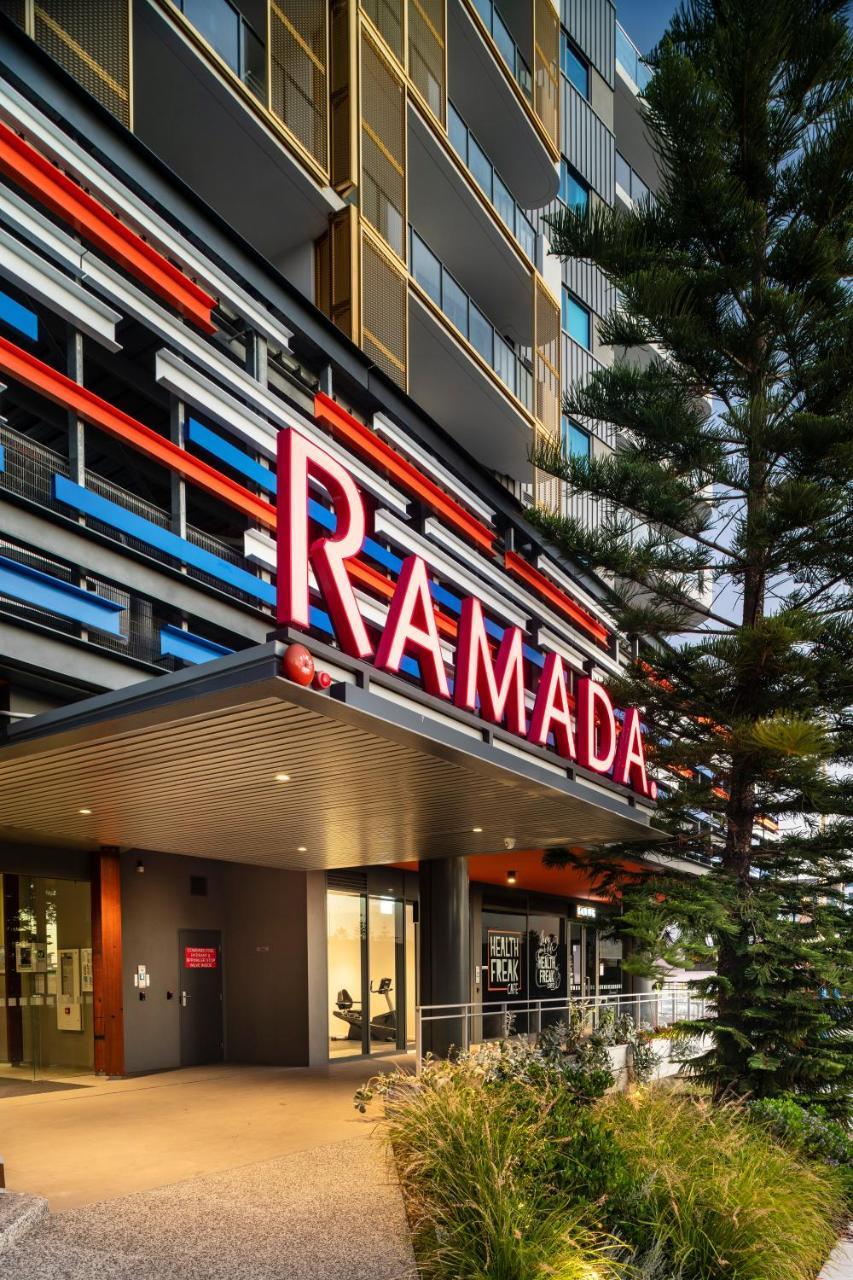 Ramada By Wyndham Vetroblu Scarborough Beach Perth Eksteriør bilde
